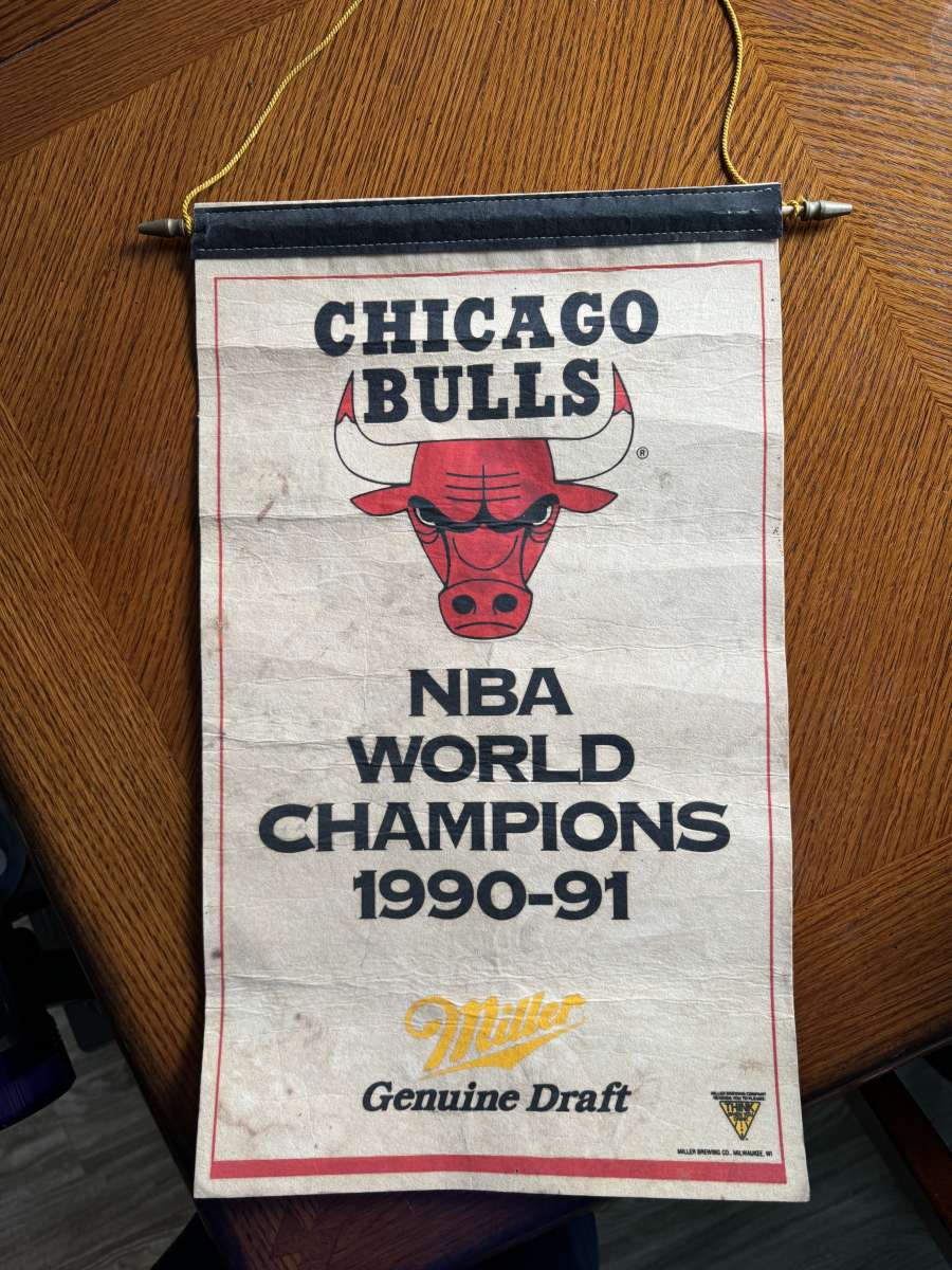 CHICAGO BULLS BANNER