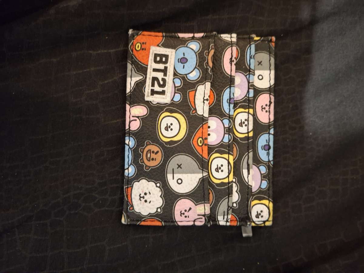 BT12 wallet cardholder