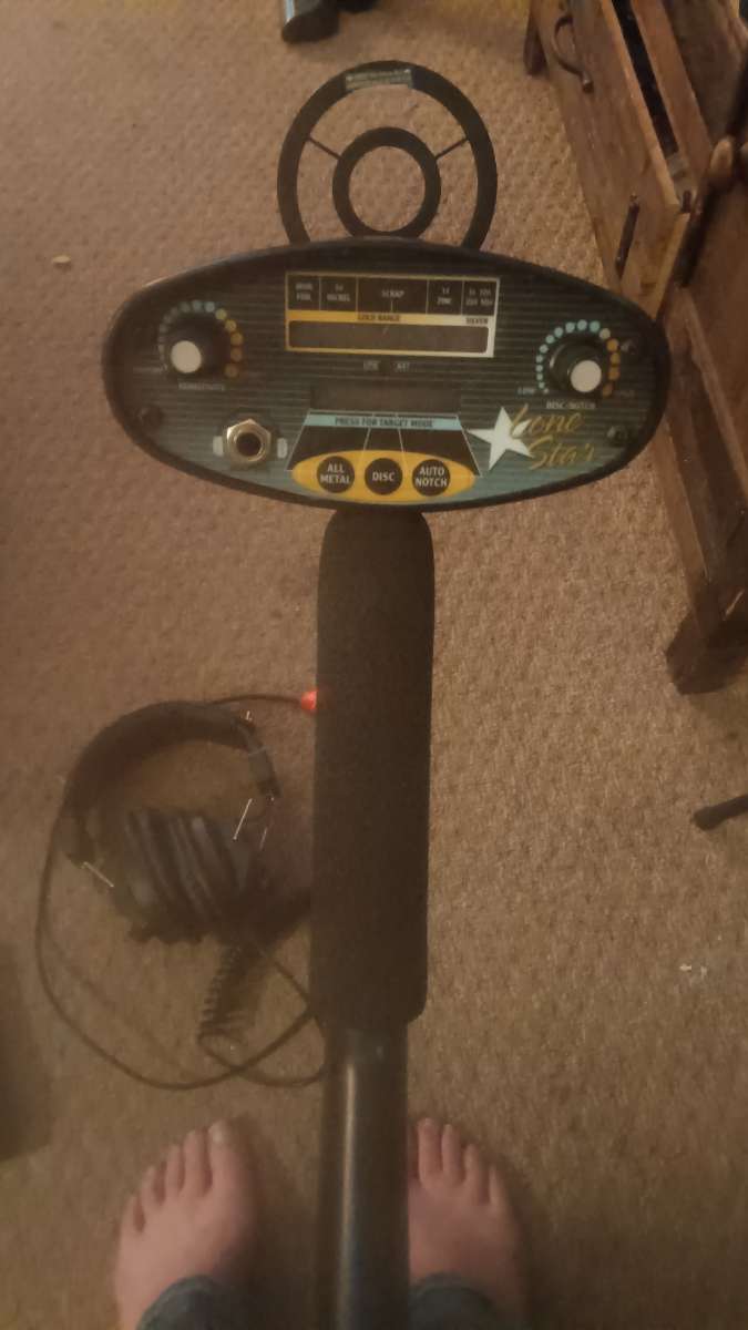 loan star metal detector and accessories