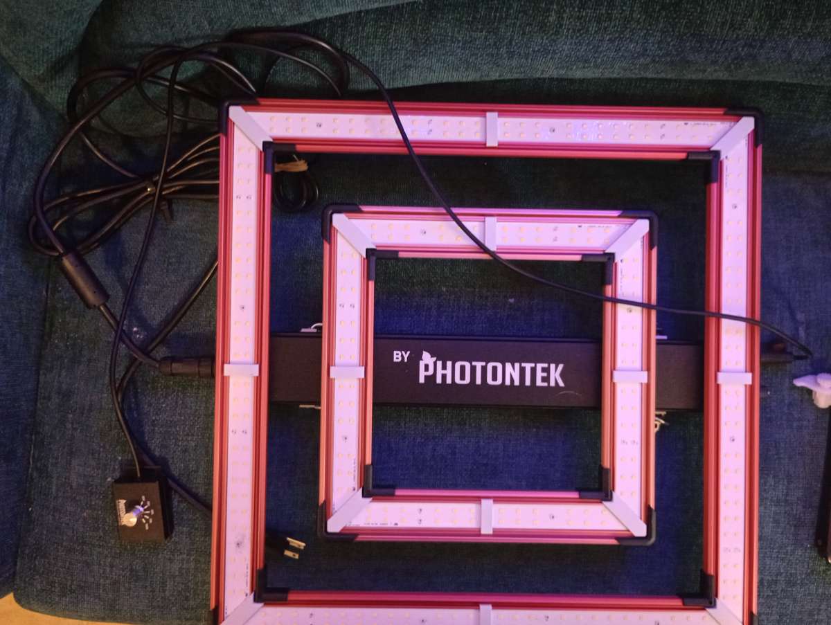 Photontek SQ200W Pro LED Horticulture lights