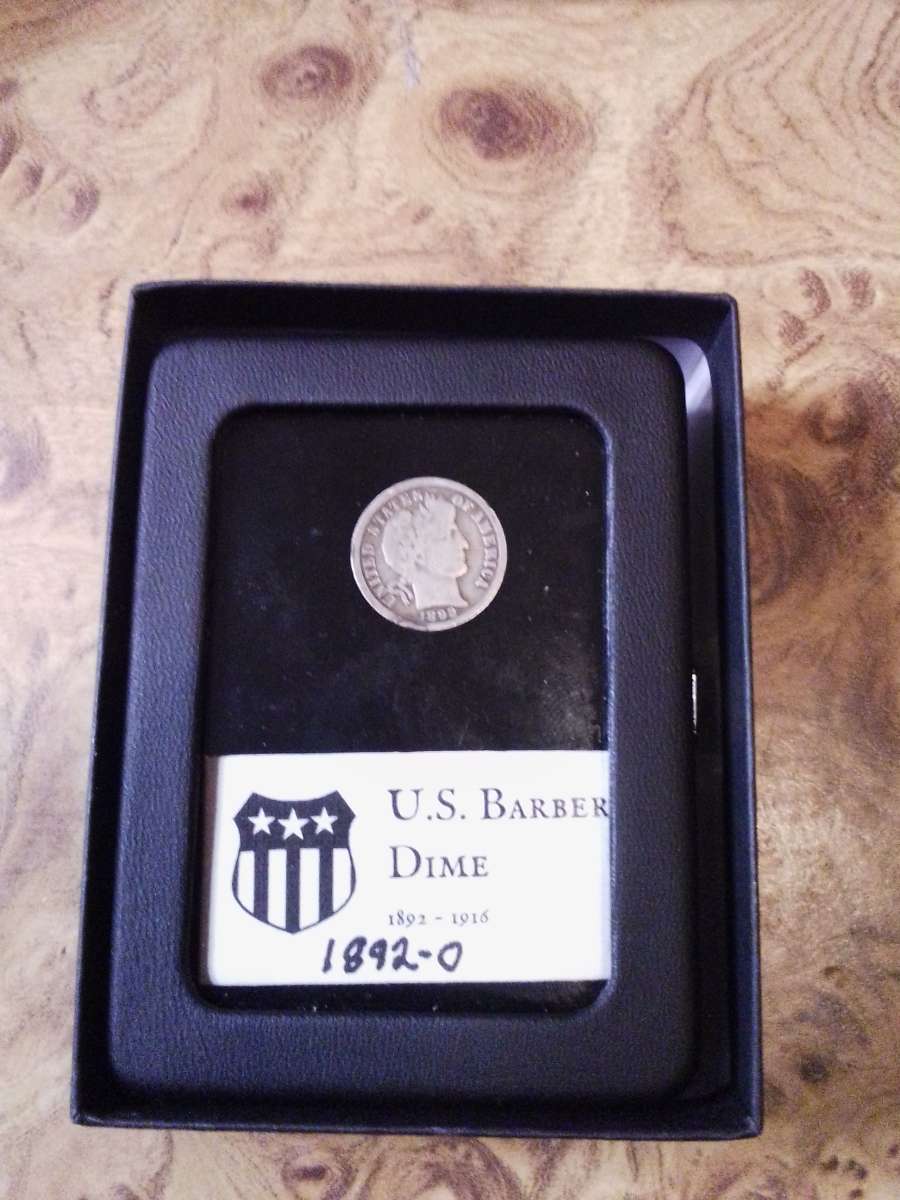 Silver coins an Bank notes