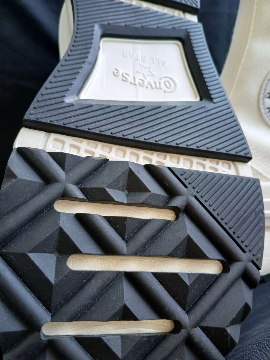 NEW Converse Unisex Run Star Legacy Hi Shoes Black White A00