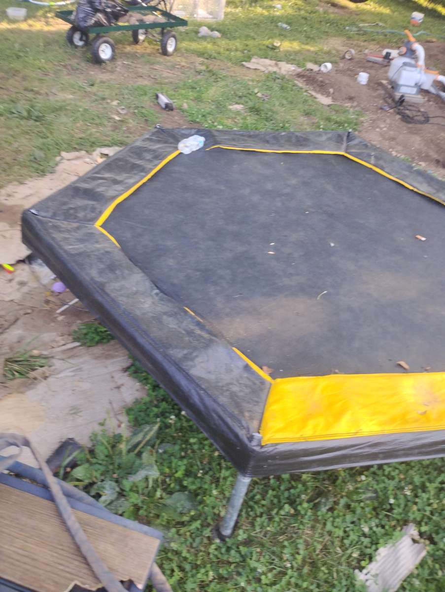 small kids trampoline