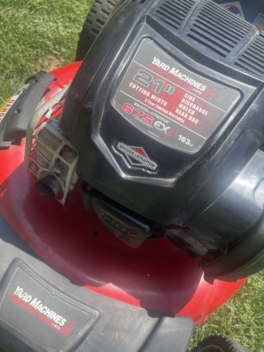 Briggs and Stratton push mower