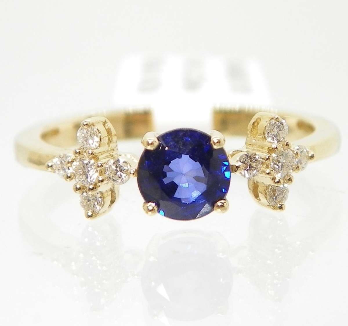 14k gold ring blue sapphire with diamonds