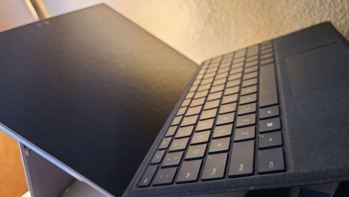 Microsoft Surface Pro 4 and Surface Dock Like New