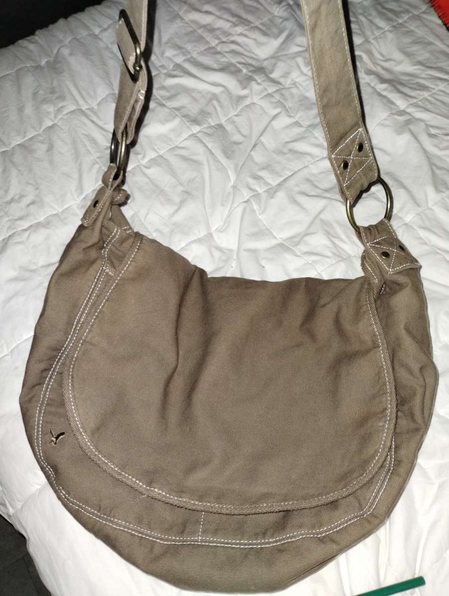American eagle Messenger bag