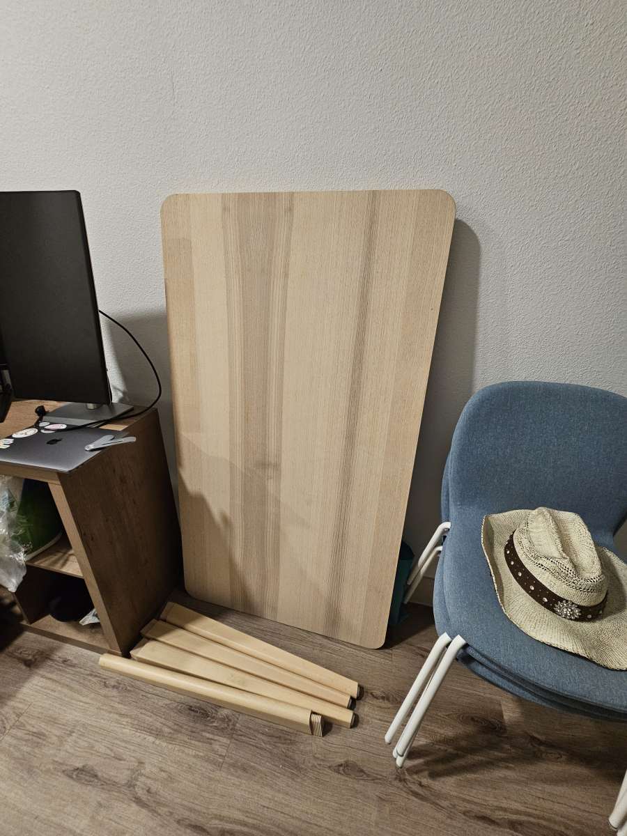 Dining Room Table and Chairs