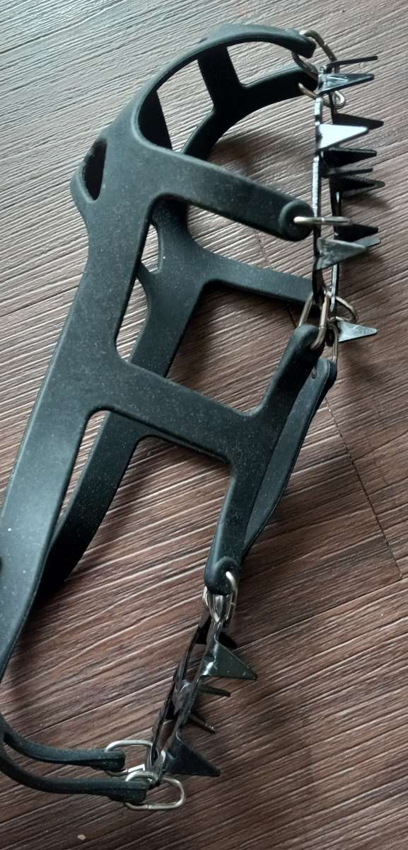 Never worn ice shoes