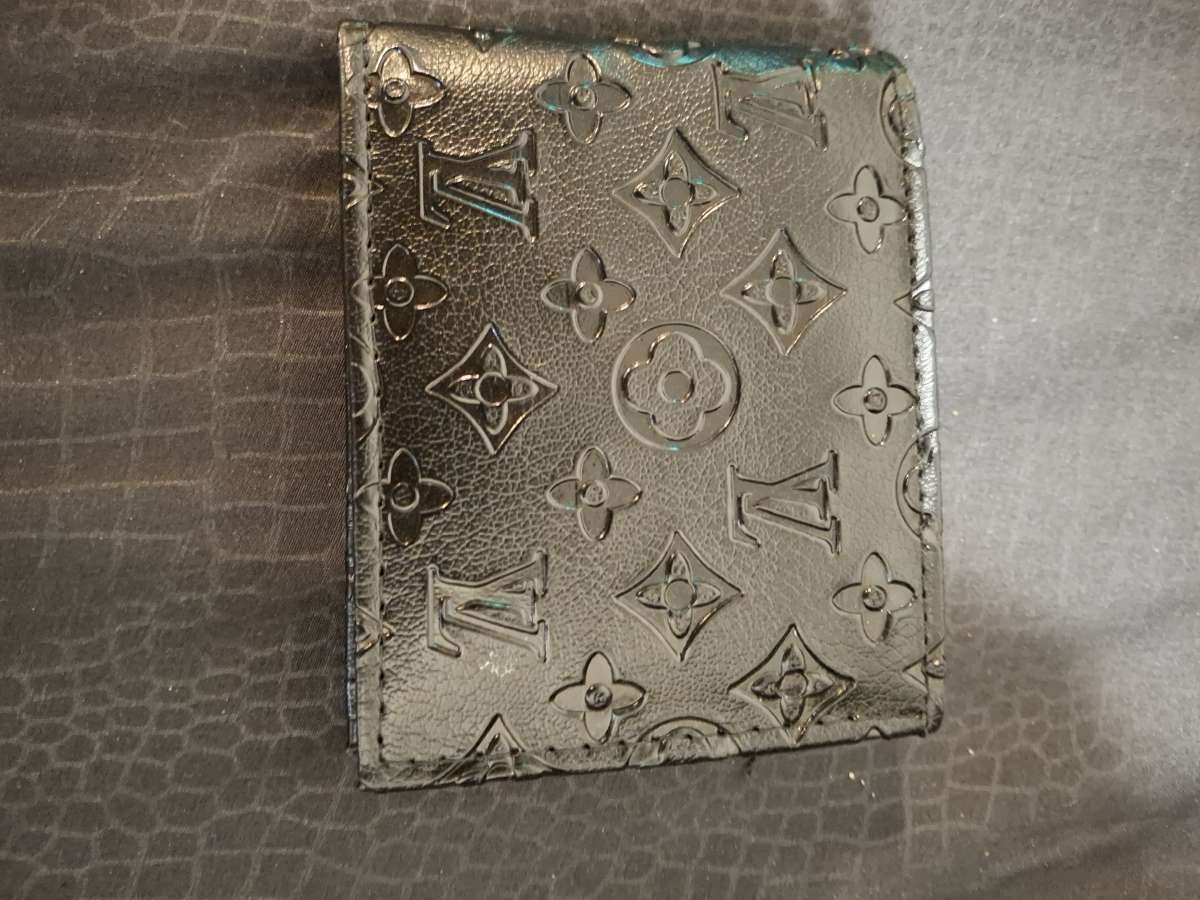 nice mens LV wallet
