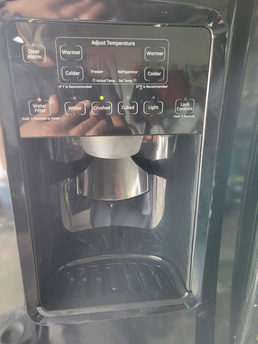 side by side  refrigerator