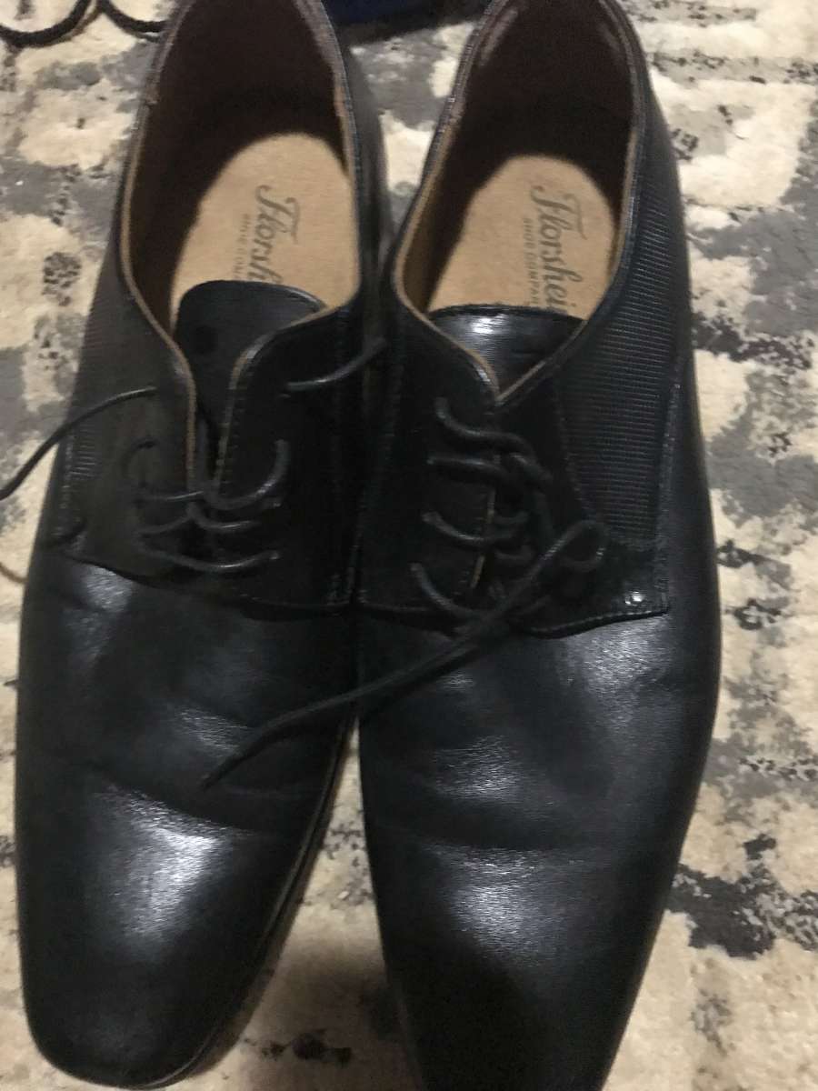 mens dress shoes