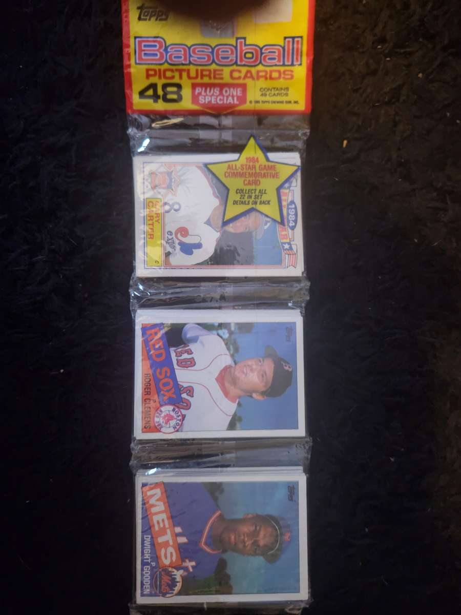 Topps 1985 rack pack with Roger Clemens and Doc Gooden rooki