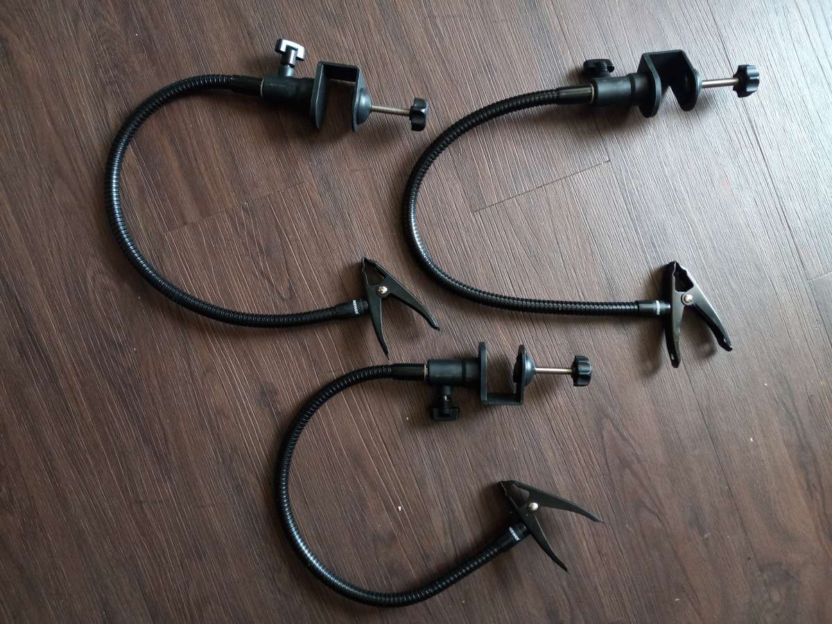 3 Neewer Product Photography Clamps