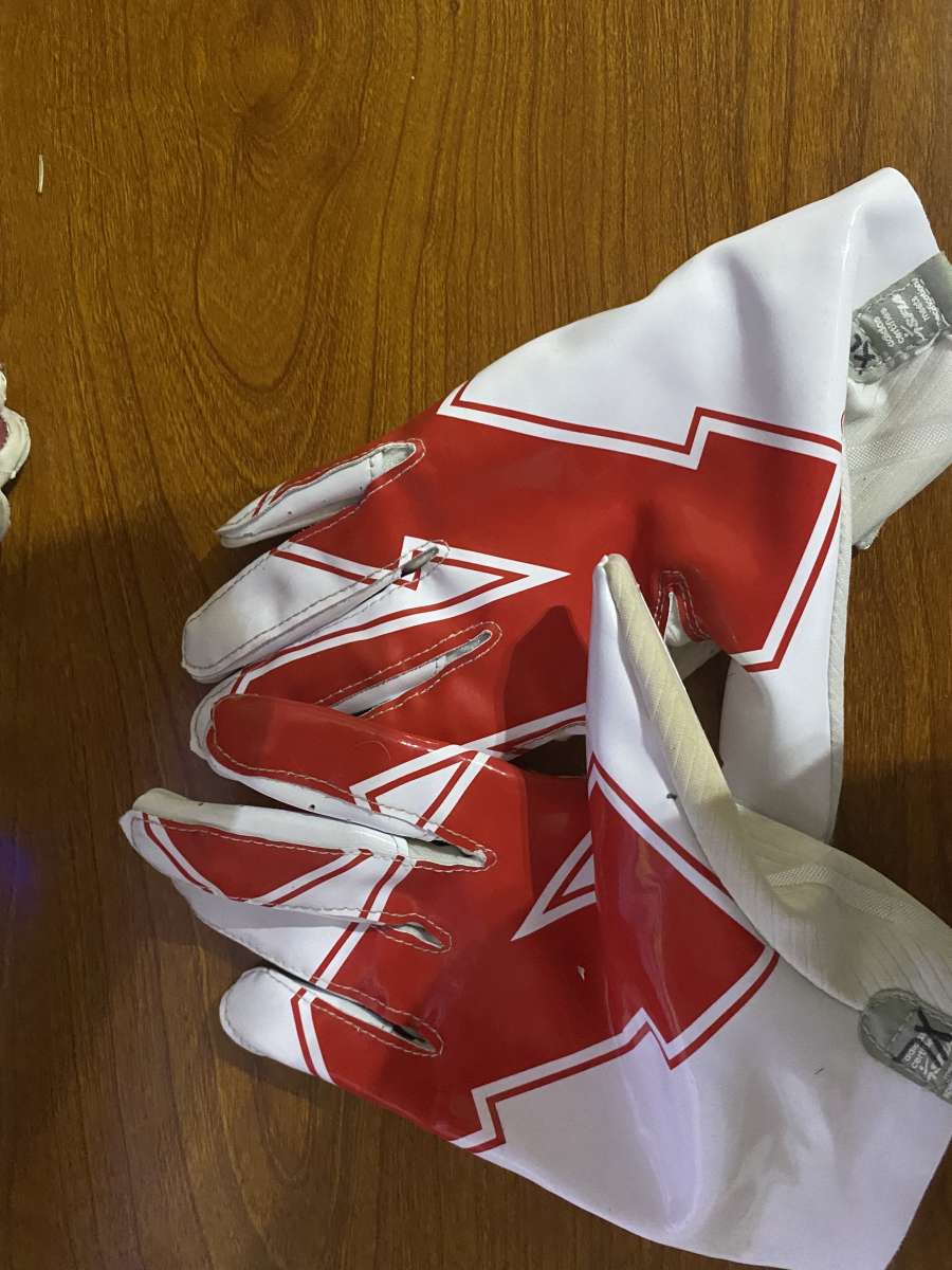 XL game worn Nebraska gloves