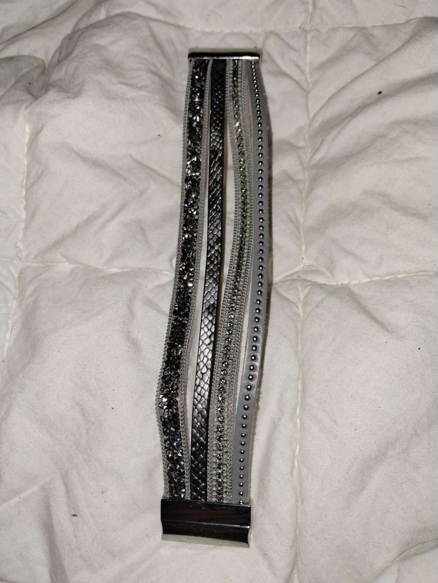 Leather wrap around bracelet with mini diamonds