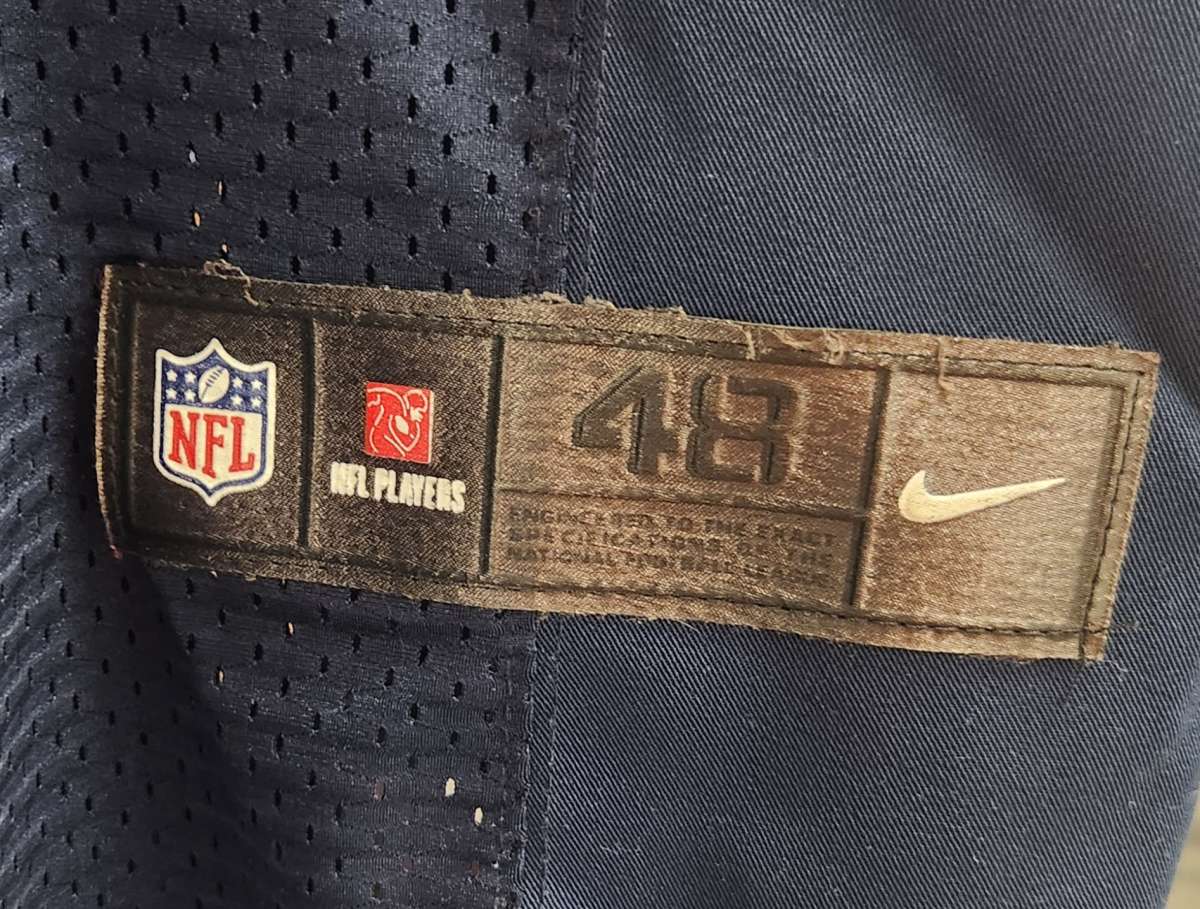 NFL Seahawks Marshawn Lynch 24 Onfield 24 Seahawks Jersey