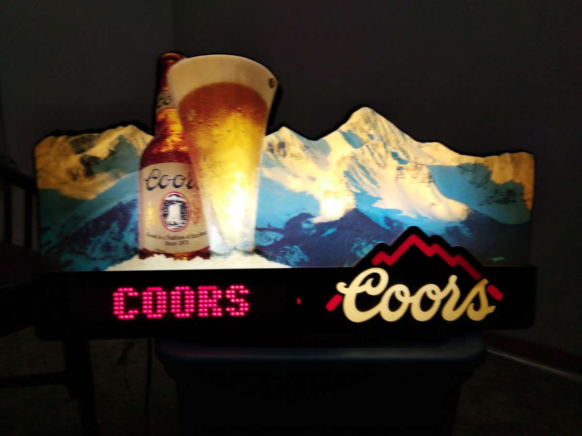 90 coor light up beer sigh
