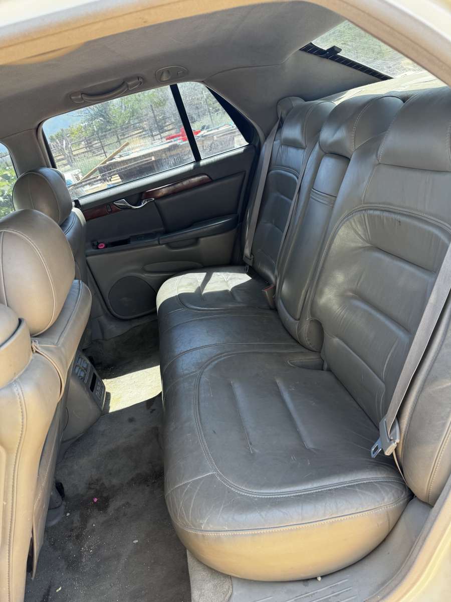 2000 Cadillac Devile