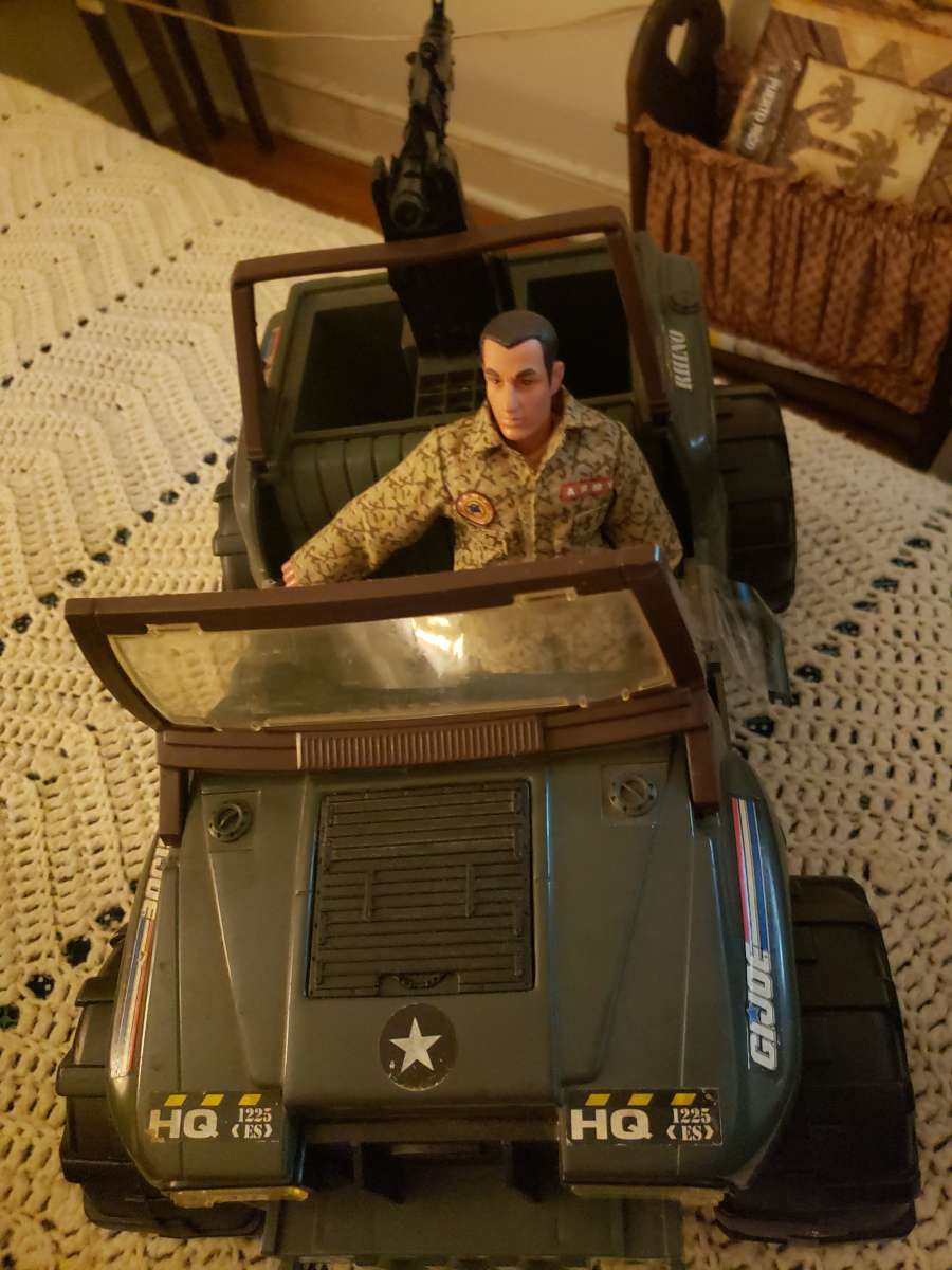 gijoe and jeep ventage