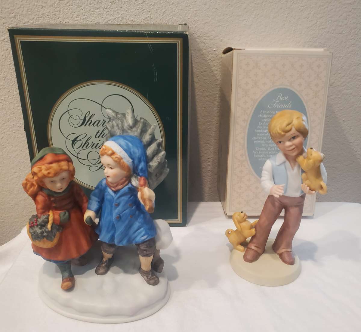 Avon Christmas Plate Sharing the Christmas Spirit 1981 First