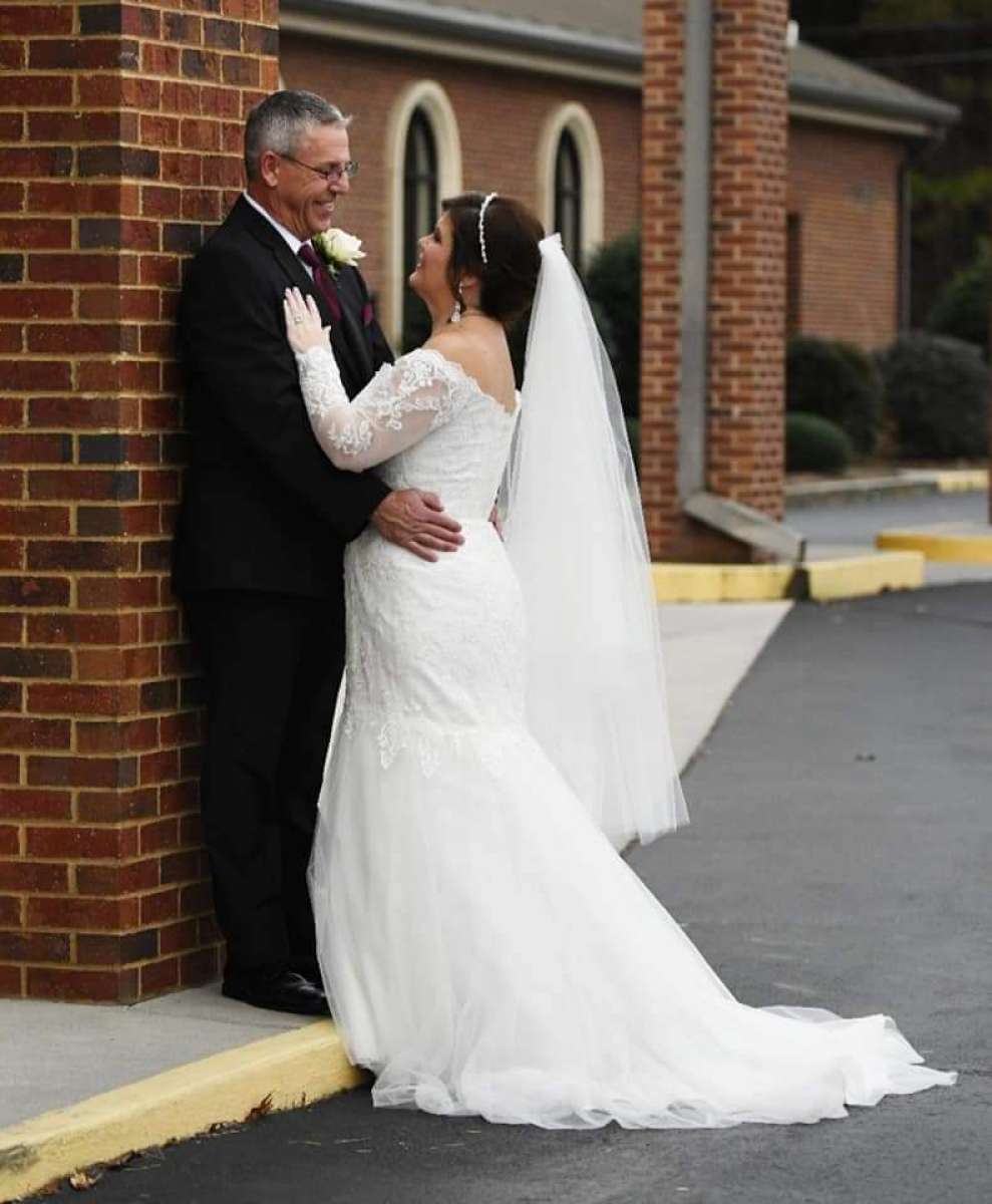 Davids Bridal Wedding Gown