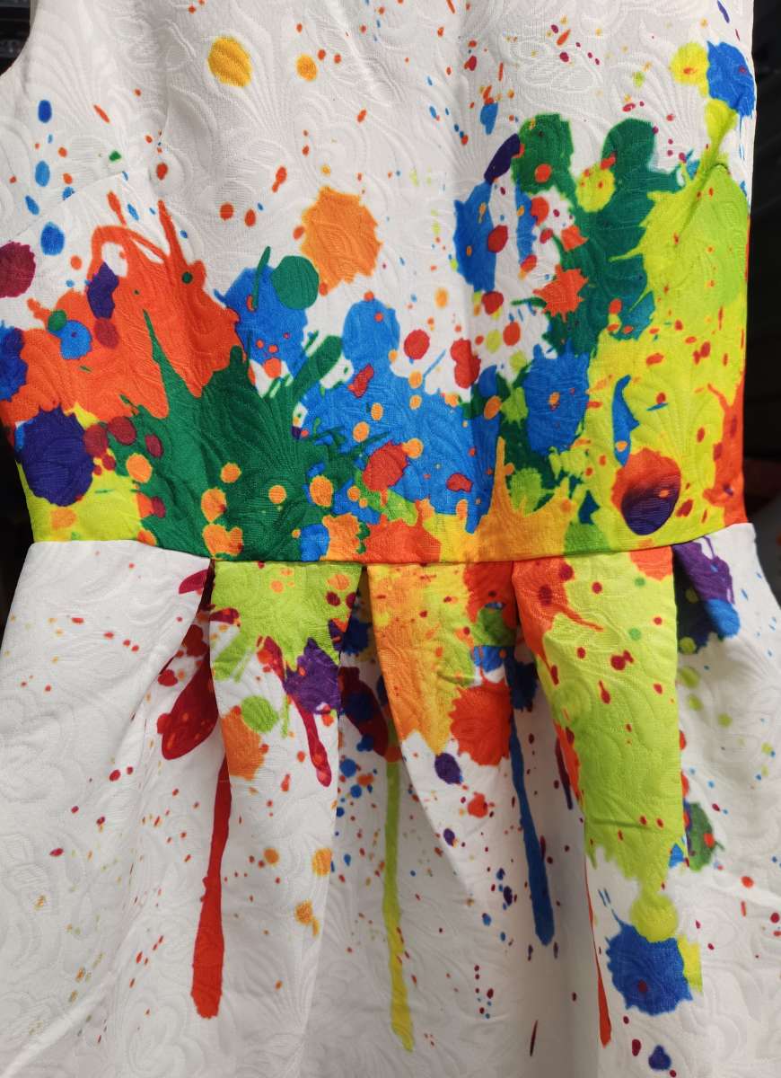 2 Short Flare Cocktail Dresses Womens Medium