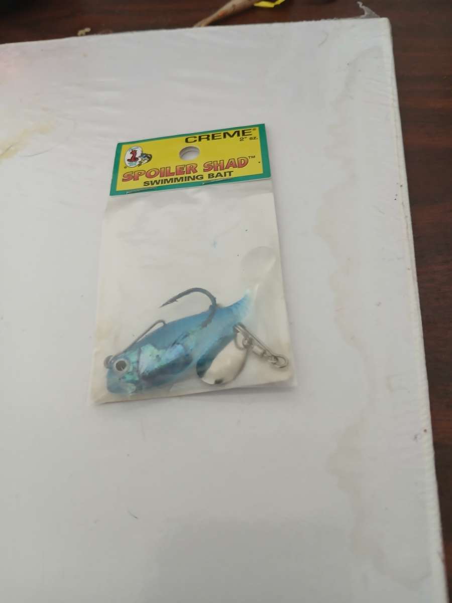 vendo esos senuelos para comprarle paales a mi bbceptodetodo