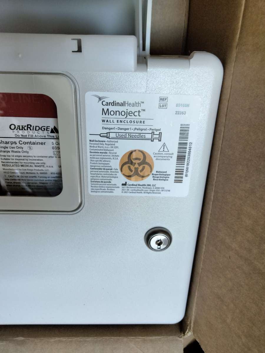 alamcenamiento de agujas desechables