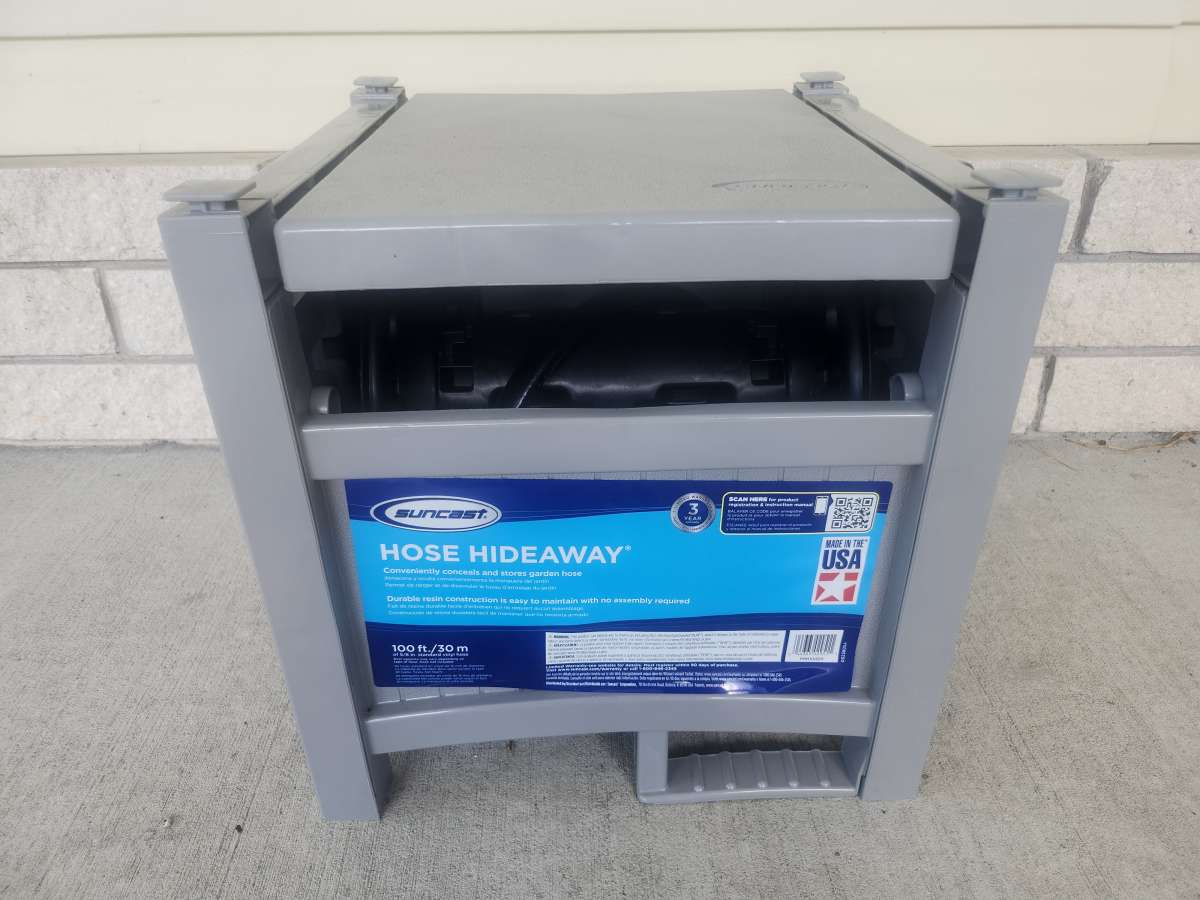 Suncast Hose Hideaway