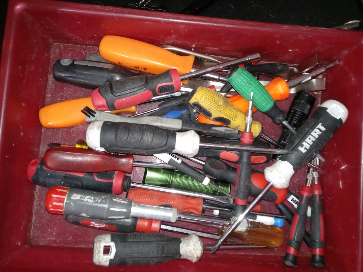 mechanic tools and AC equipment