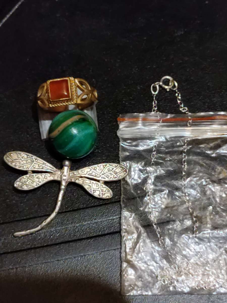 ring a chain  charm old marble