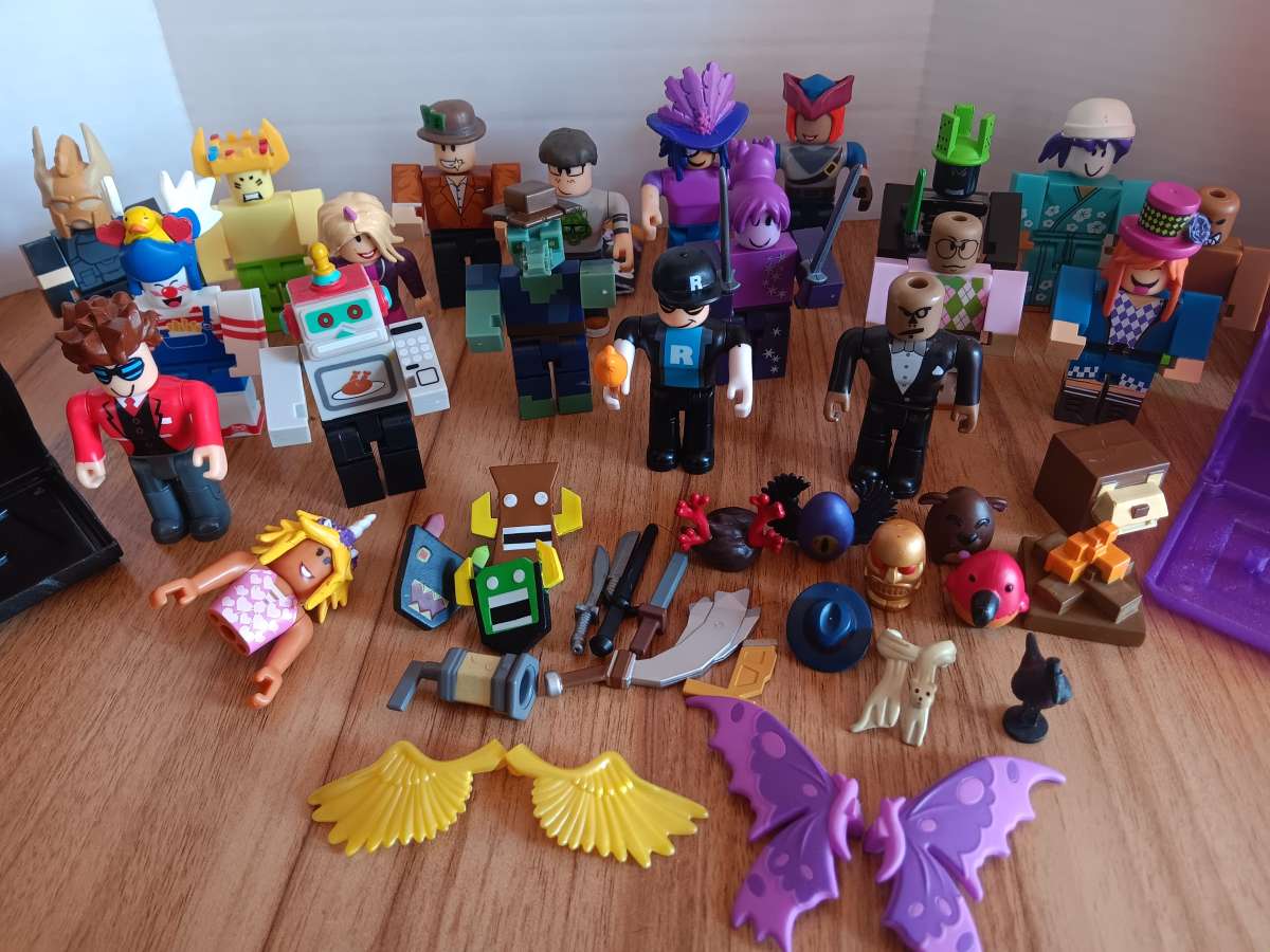 Roblox toys lot