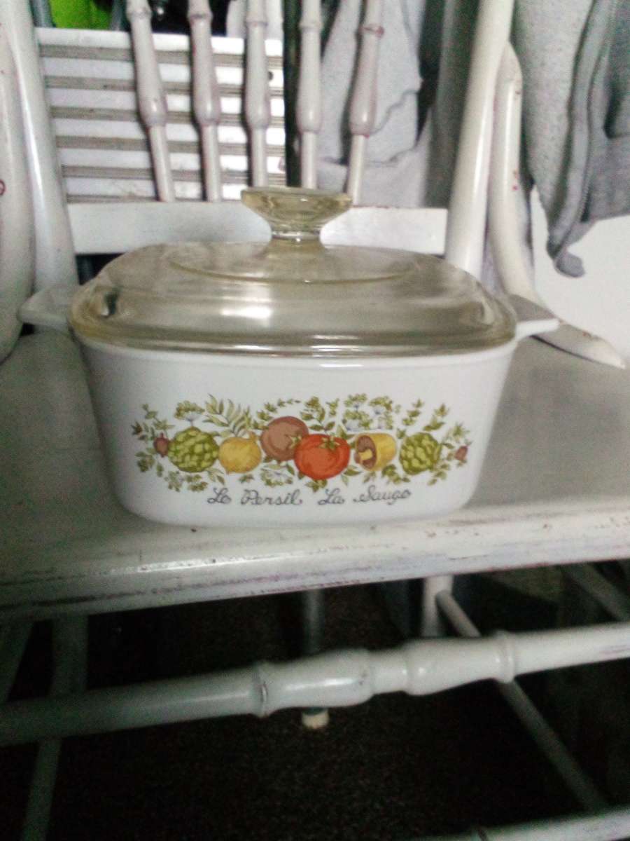 pyrex corning ware from the 60s