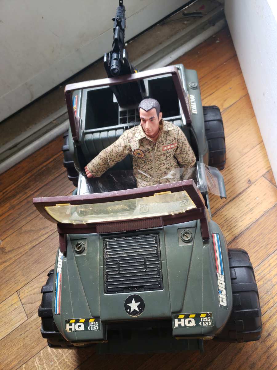 gijoe and jeep ventage