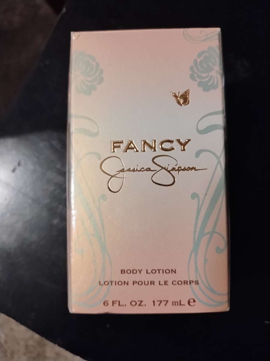 Jessica Simpson Fancy Body Lotion 6fl oz NIB