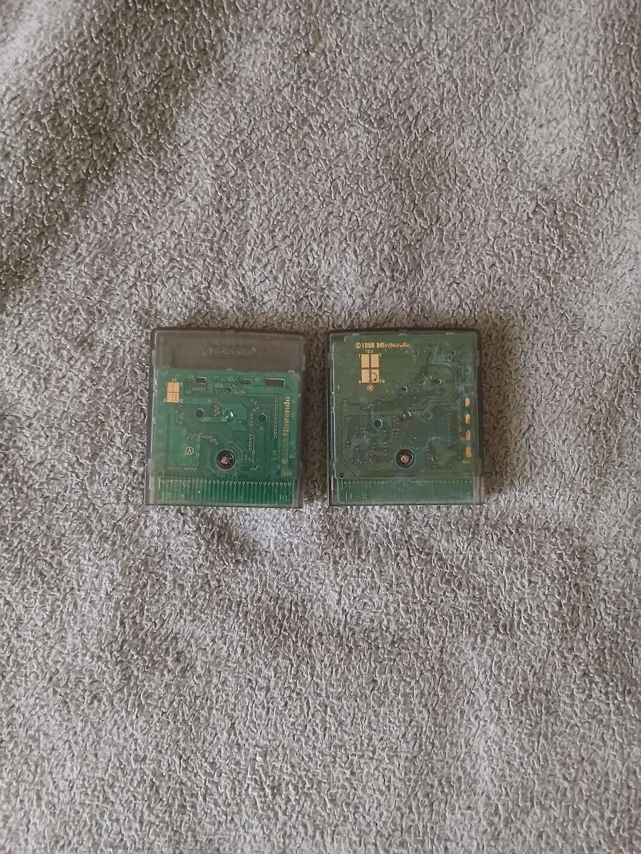 2 Gameboy Color Game Carts Only for Nintendo Gameboy Color
