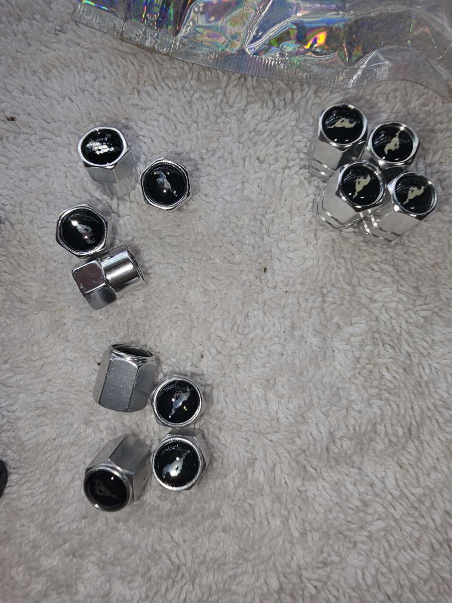 car accessories Keychain tire caps center hubcaps