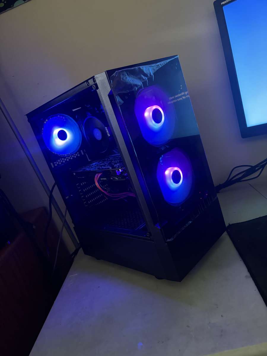Gaming PC Ryzen 5 3600  GTX 970  8 GB RAM