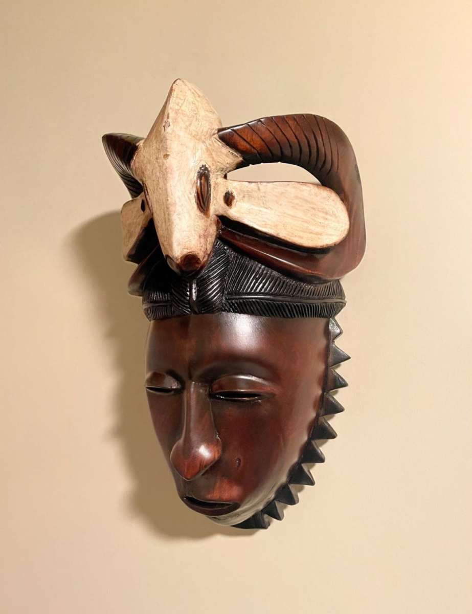 Vintage African Guru Ritual Dancing Mask