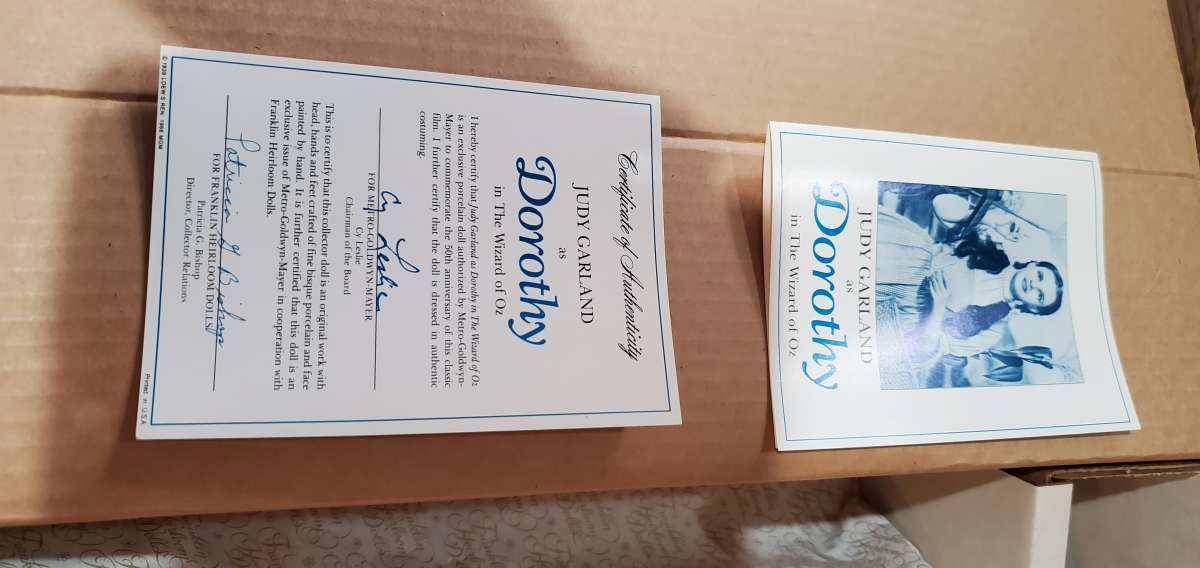 Franklin Mint Dorothy with Toto Porcelain Doll