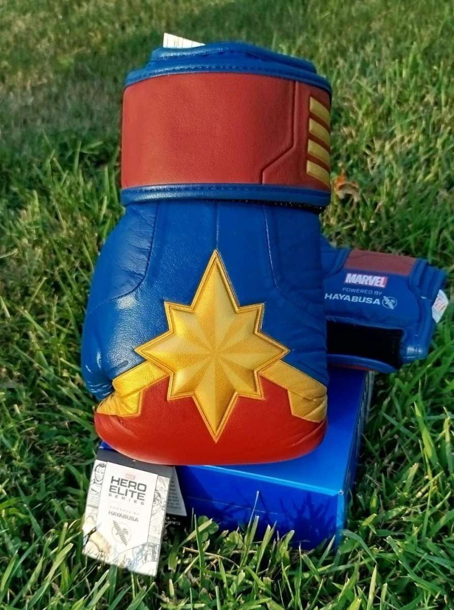 Hayabusa Marvels Captain Marvel Boxing Gloves
