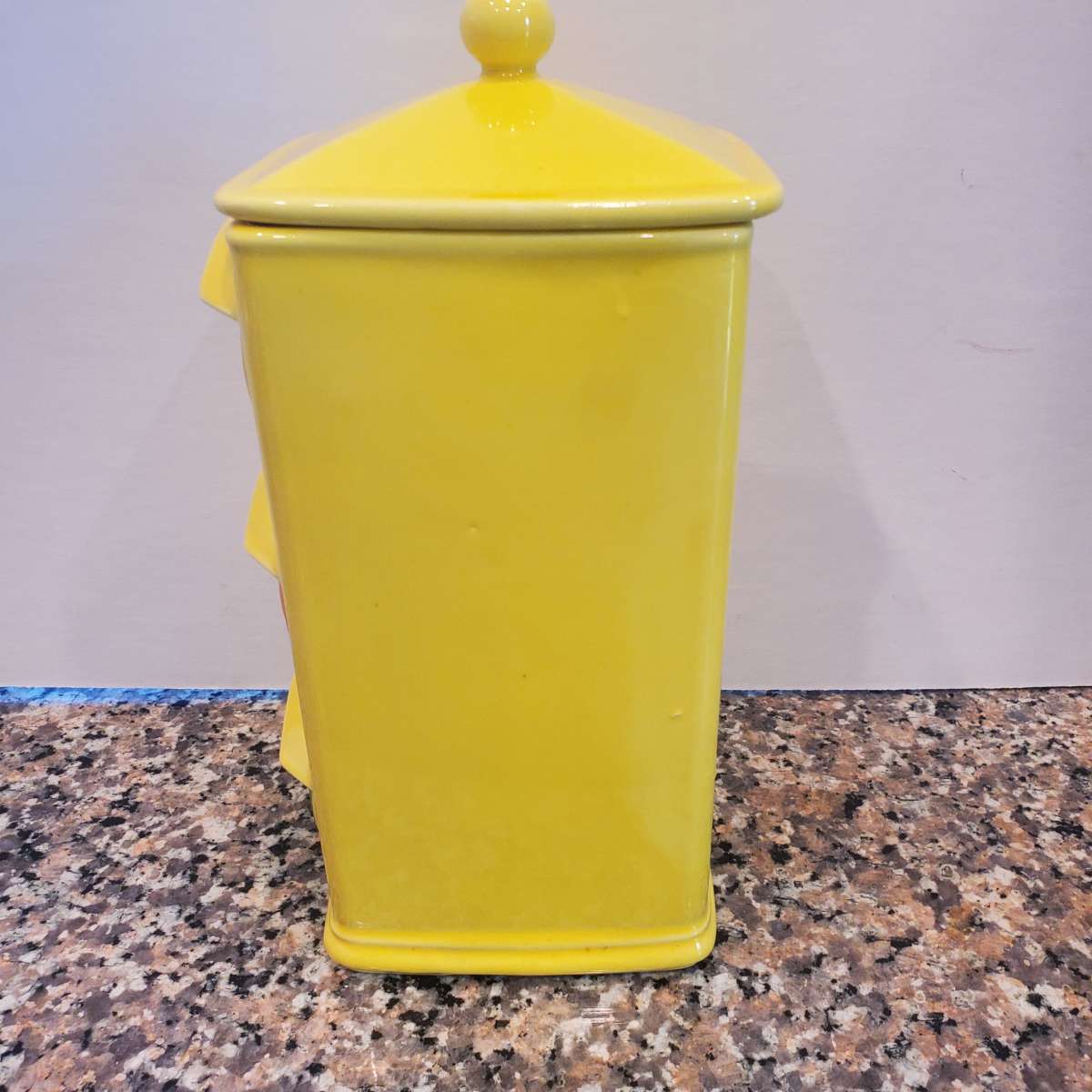 Vintage McCoy Stoplight Cookie Jar labeled 351 USA