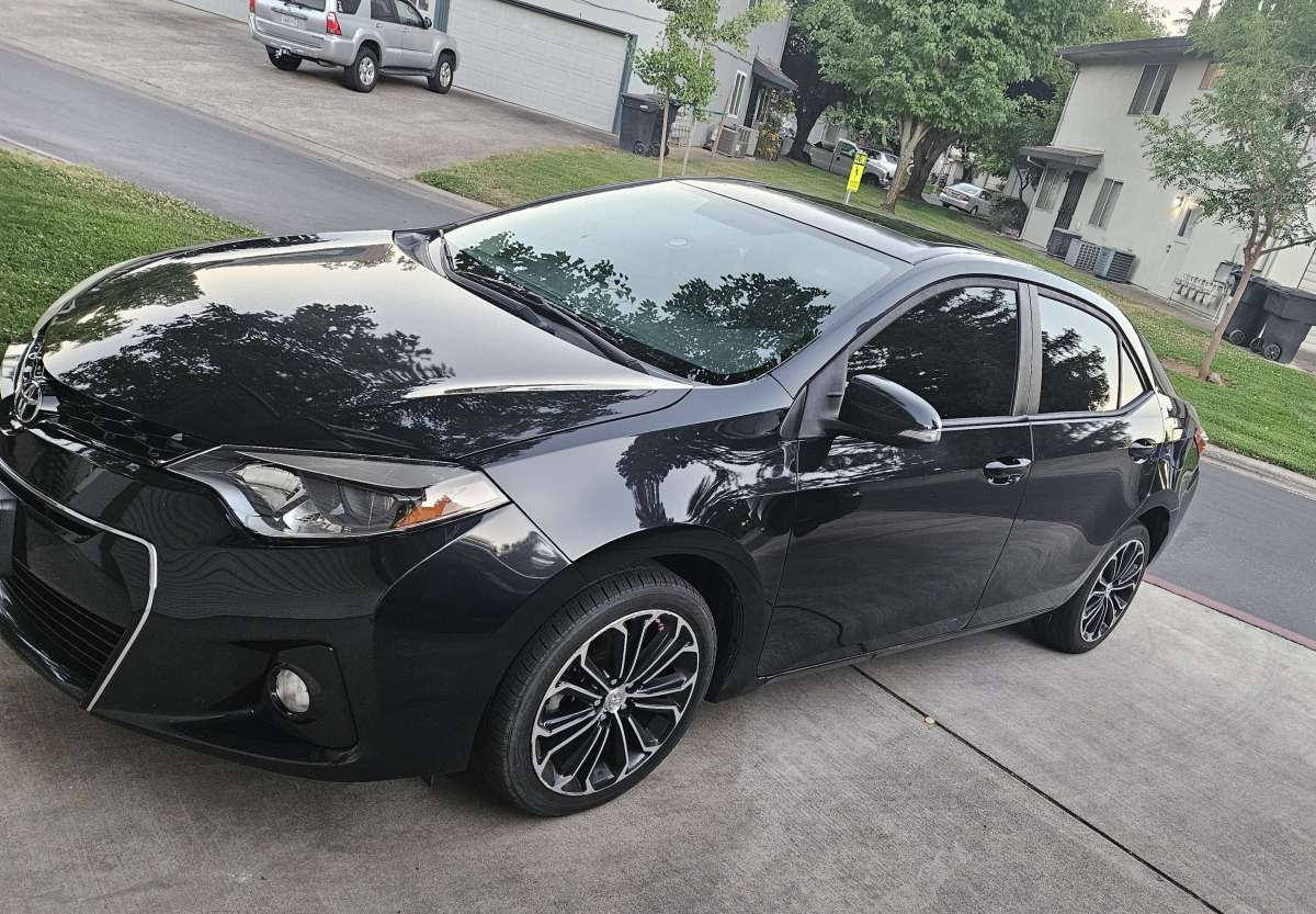 2014 Toyota corolla S