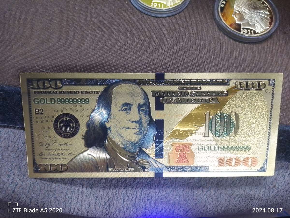 100 dollar bill gold leaf