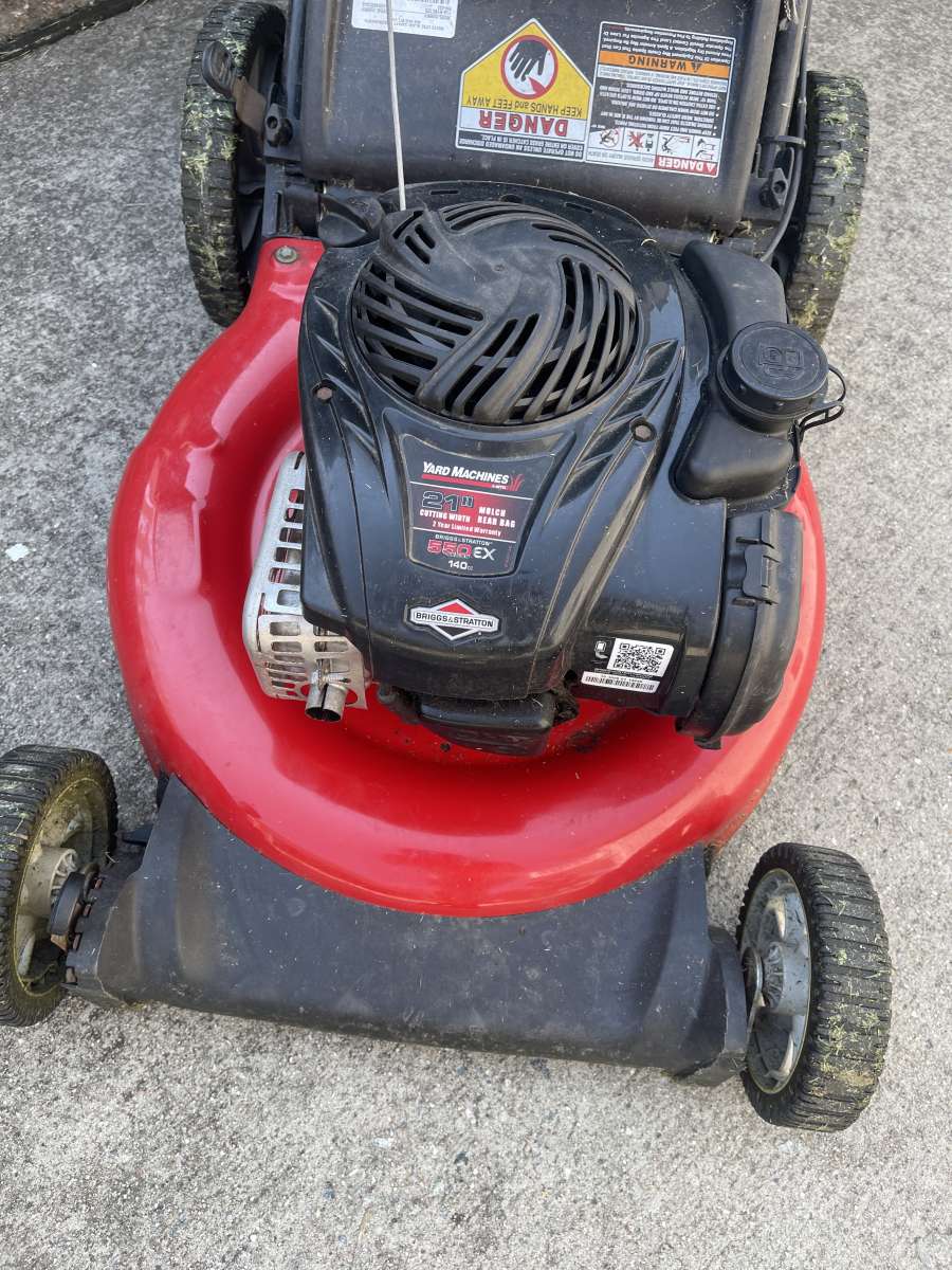 Briggs and Stratton lawn mower