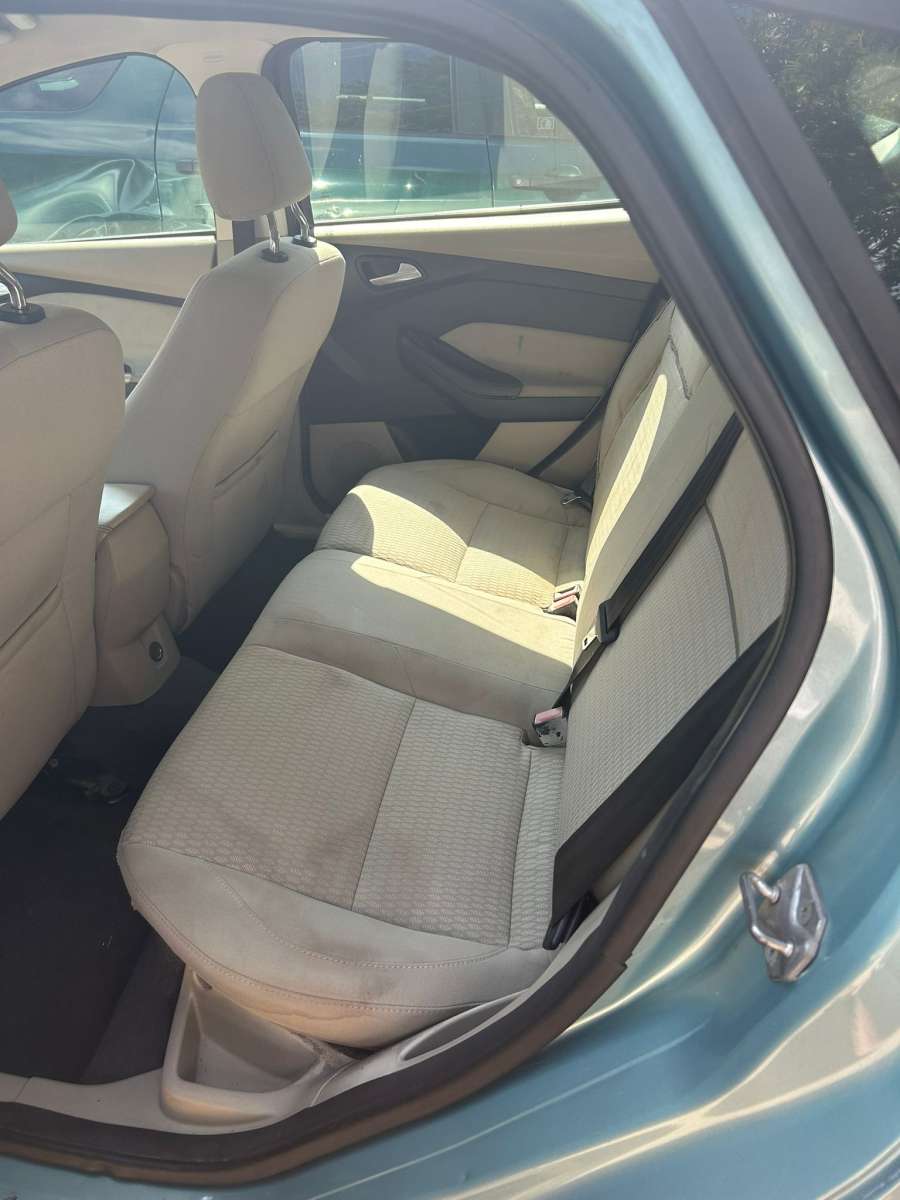 ford cocus hachtback