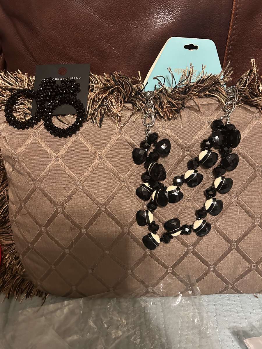 Custom jewelry handcraft art starting at 10up