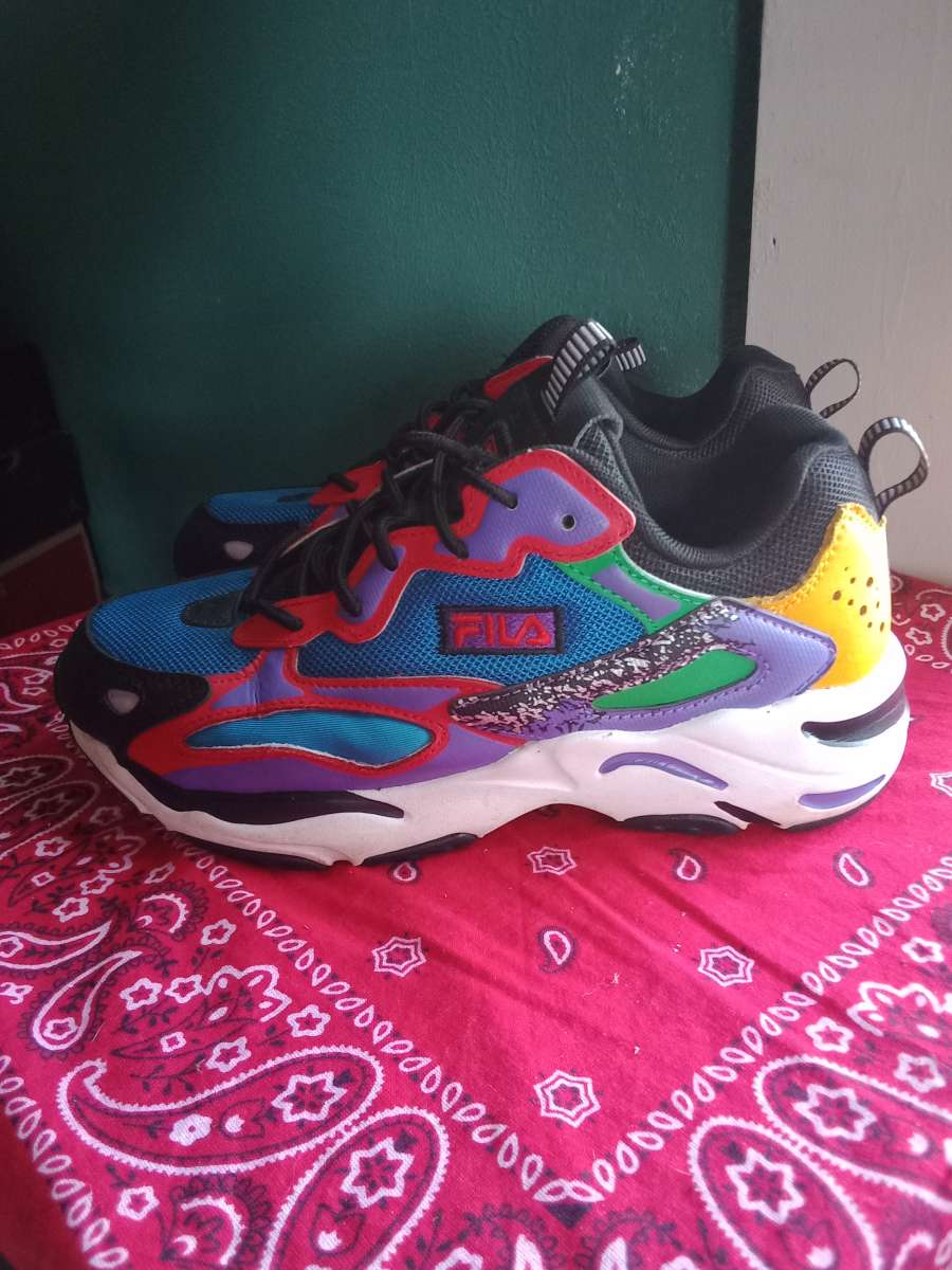 Fila shoes size 6y