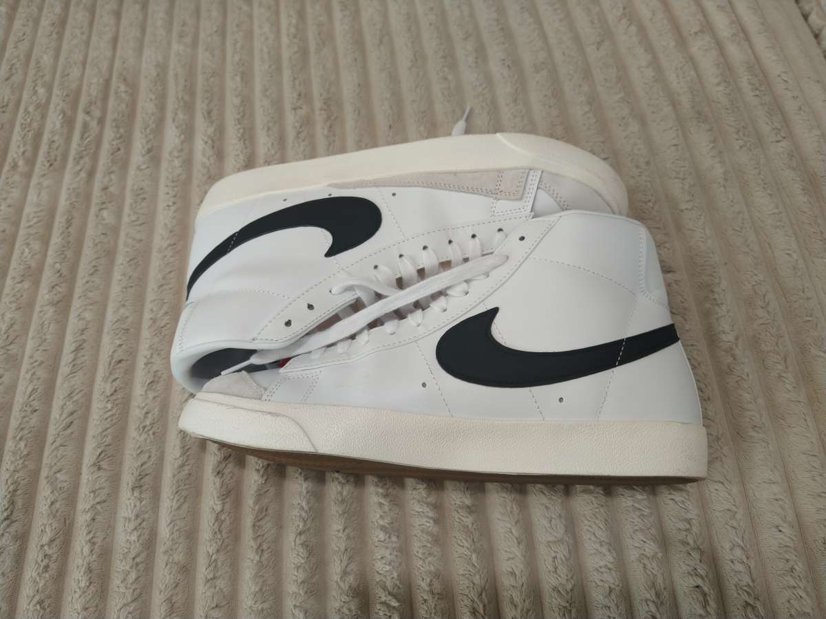 Nike Blazers mens size 11